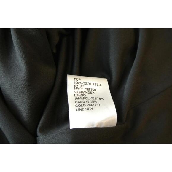 NEW, Tadashi Shoji Rhinestone Floral Off the Shoulder Gown Sz 6 #LD220 - Picture 7 of 8